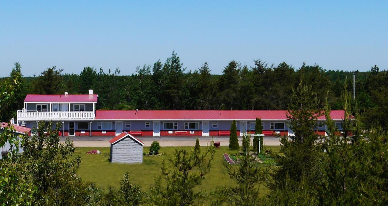 Auberge Restwell Motel Berry Mills Buitenkant foto