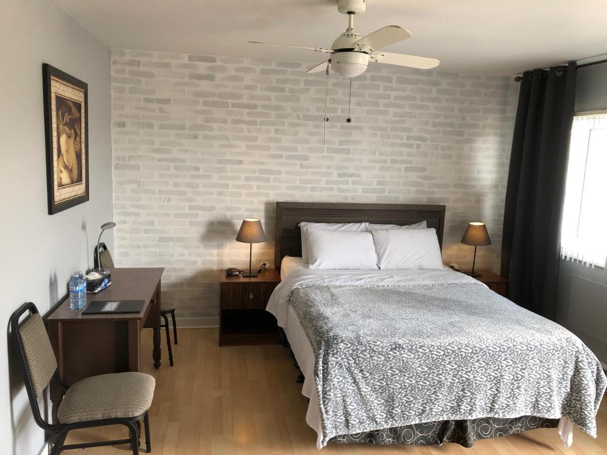 Auberge Restwell Motel Berry Mills Buitenkant foto